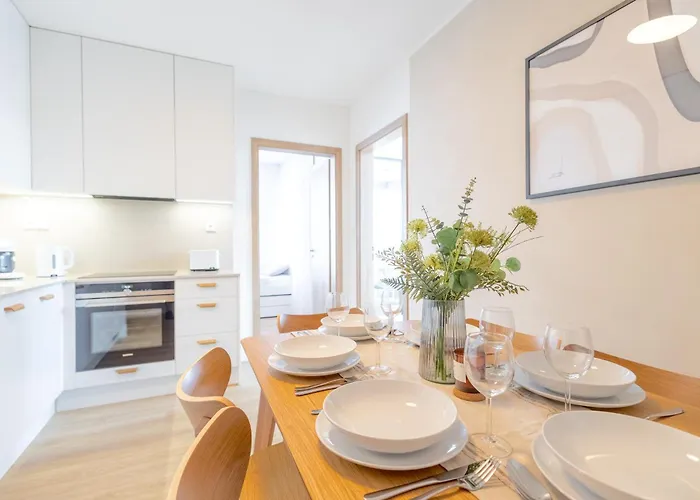 Apartamento Bright 2br - 8th Floor, Balcony, Free Parking - By Gravity