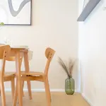 Bright 2br - 8th Floor, Balcony, Free Parking - By Gravity Apartmán